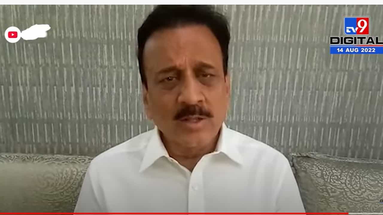 शून्यातून विश्व निर्माण करणाऱ्या नेत्याच्या अचानक जाण्याने दु:ख- गिरीश महाजन