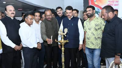 Devendra Fadnavis : फाळणीतील बाधितांचे देशाच्या विकासात मोठे योगदान, देवेंद्र फडणवीस म्हणाले, देशाची फाळणी दुःखद घटना...