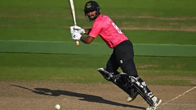 VIDEO : चेतेश्वर पुजारा... नाम तो सुना ही होगा, चेतेश्वरच्या खेळीनं प्रतिस्पर्धीला धडकी, शतक अन् धावांचा पाऊस, पुजाराच्या खेळीची चर्चाच चर्चा