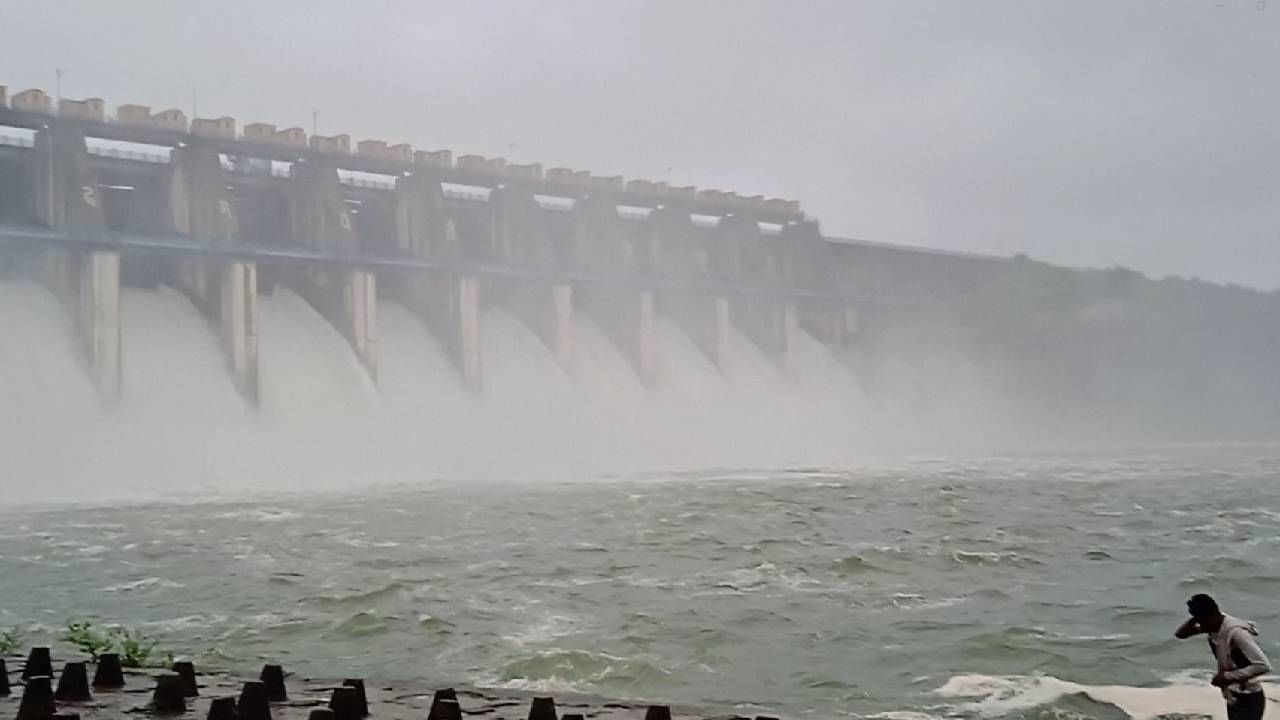 Dam Water : आनंदी आनंद गडे, राज्यातील धरणांमध्ये सरासरी 77 टक्के ...