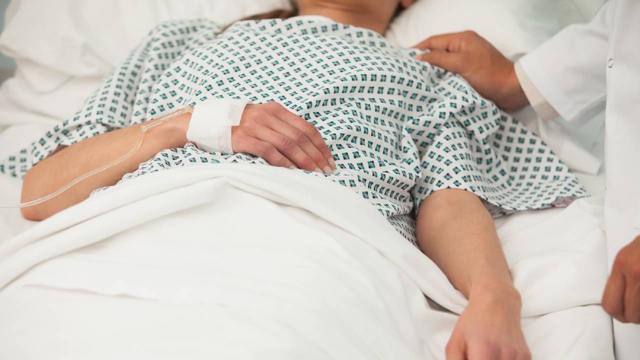 Health : धूम्रपान, मद्यपान, असुक्षित सेक्समुळे वाढले कर्करोगाचे प्रमाण; 'द लँसेट जर्नल'चा अहवाल Health : धूम्रपान, मद्यपान, असुक्षित सेक्समुळे वाढले कर्करोगाचे प्रमाण; 'द लँसेट जर्नल'चा अहवाल