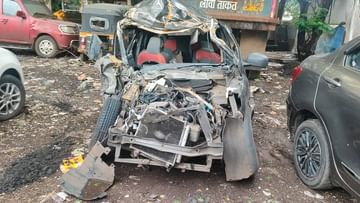 Navi Mumbai Accident : मुंबई-पुणे एक्स्प्रेसवे वर भीषण अपघात, दोन जण ठार; चालकाचे नियंत्रण सुटल्याने घडली घटना