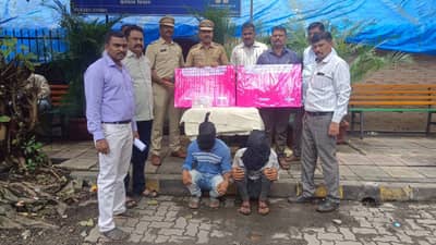 Kalyan Crime : कल्याणमध्ये मिठाई दुकानात चोरी, सीसीटीव्हीच्या मदतीने तिघांना ठोकल्या बेड्या