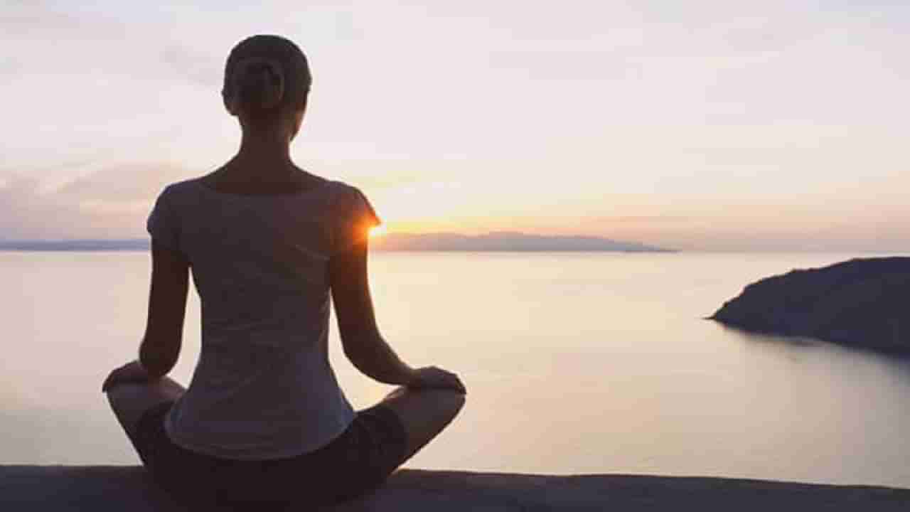 Meditation: ध्यान करण्याची योग्य पद्धत कोणती? ध्यानाचे असंख्य फायदे