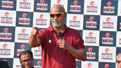 Vinod Kambli च्या मदतीसाठी महाराष्ट्रातील उद्योजक पुढे आला, लाख रुपयाच्या नोकरीची ऑफर