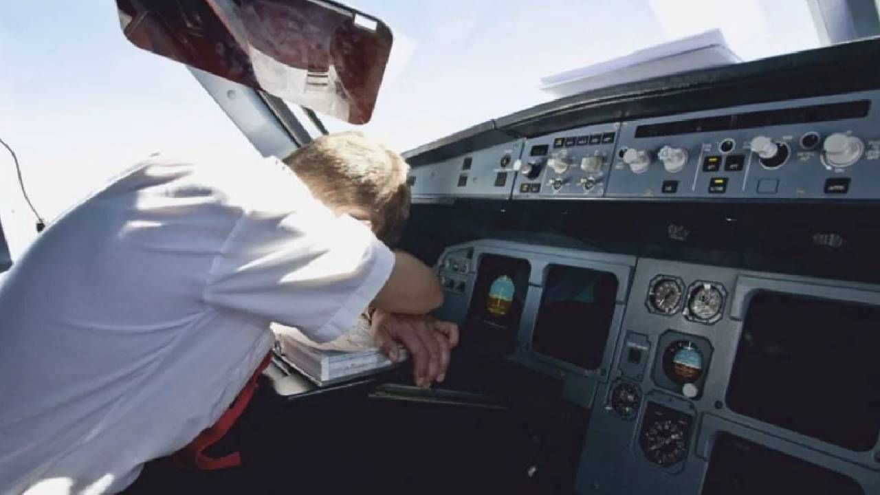 37,000 फूट उंचीवर विमान, दोन पायलट गाढ झोपेत, कसे वाचले प्रवाशांचे प्राण?