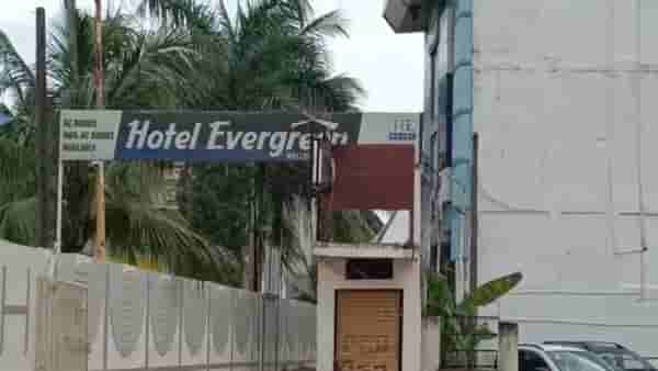 Gondia : गर्लफ्रेन्डसोबत थांबलेल्या तरुणाचं विषप्राशन! गोंदियाच्या एव्हरग्रीन हॉटेलात खळबळ, 8 महिन्यातली तिसरी घटना