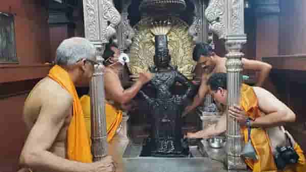 Pnadharpur: 2023 पर्यंत विठू माऊलीच्या नित्यपूजा आणि पाद्य पूजेचे बुकिंग फुल
