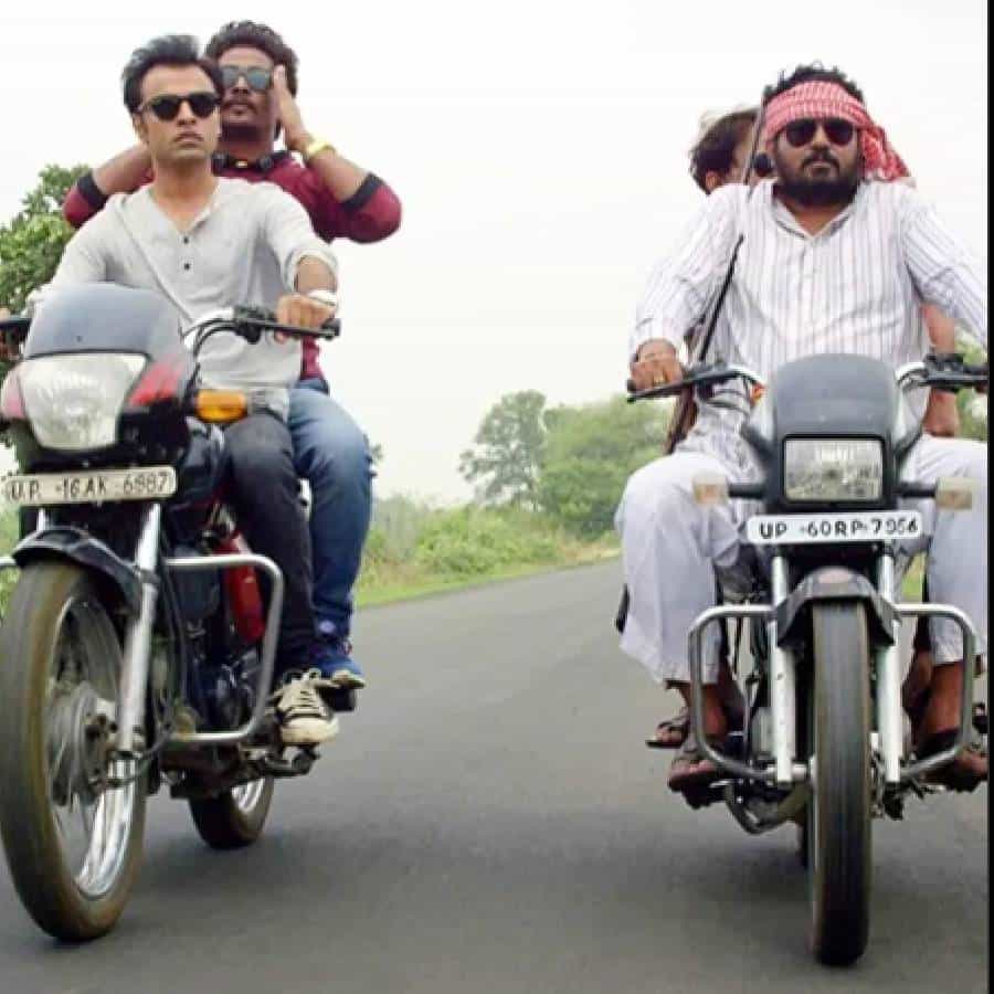 पर्यटनाच्या बाबतीत, भारतातही अशी अनेक ठिकाणे आहेत, जिथे परदेशी लोकही प्रवासाचे स्वप्न पाहतात. ओटीटी शो किंवा वेबसिरीज भारतात अनेक ठिकाणी शूट करण्यात आल्या आहेत. या फोटोंच्या माध्यमातून या ठिकाणांचे नैसर्गिक सौंदर्य दाखवणार आहोत, जे पाहून तुम्हीहीव्हाल थक्क