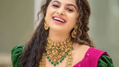 Gold Silver Price Today News | सोन्याचे दर स्थिर, चांदी घसरली, काय आहेत आजचे सोन्या-चांदीचे दर?