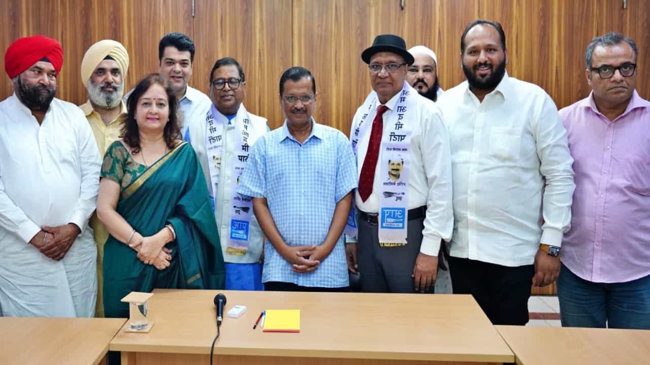 AAP : काम की राजनीतीमुळे प्रभावित; अरविंद केजरीवाल यांच्या उपस्थितीत आपमध्ये प्रवेश केल्यानंतर हरिभाऊ राठोड यांची प्रतिक्रिया