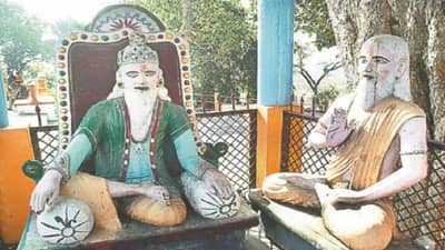 Vidur Niti: विदुर नीतीनुसार या आठ गोष्टींमुळे होतो व्यक्तीचा सन्मान