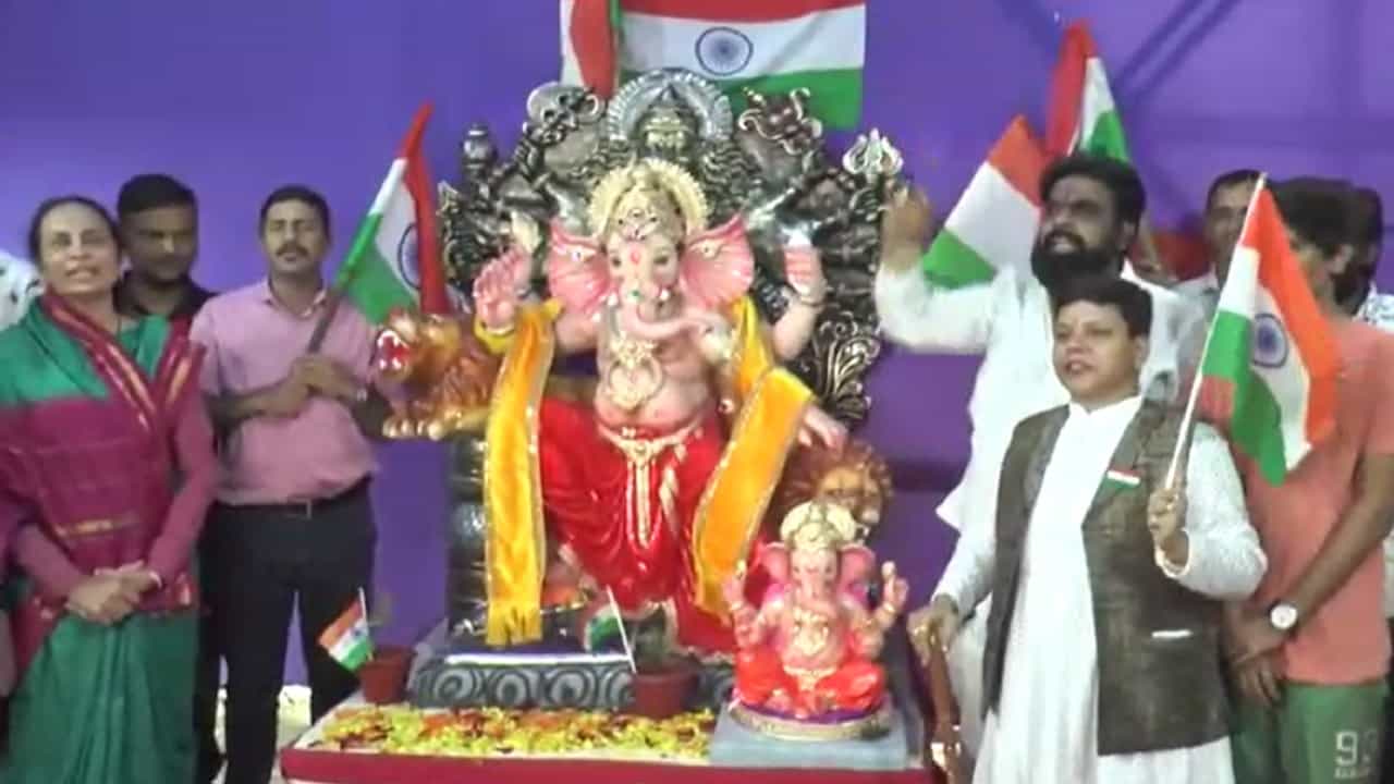 Ganesh Festival 2022: मुंबईतून बाप्पा भारत पाक बॉर्डरवर रवाना; बॉर्डवर साजरा होणार गणेशोत्सव