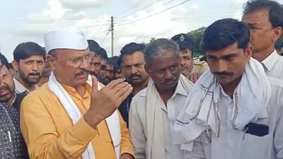 Latur : कृषीमंत्री आले अन् सल्ला देऊन गेले, नुकसानभरपाईचे काय? शेतकऱ्यांची निराशा..!
