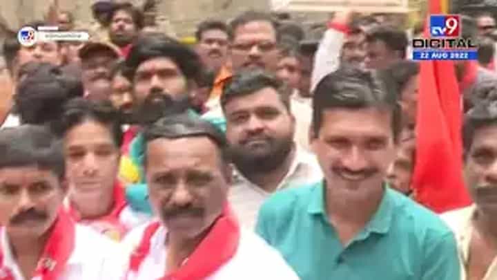 कल्याणमधील शिवसैनिक उद्धव ठाकरेंची भेट घेणार, कार्यकर्ते देणार समर्थन कल्याणमधील शिवसैनिक उद्धव ठाकरेंची भेट घेणार, कार्यकर्ते देणार समर्थन