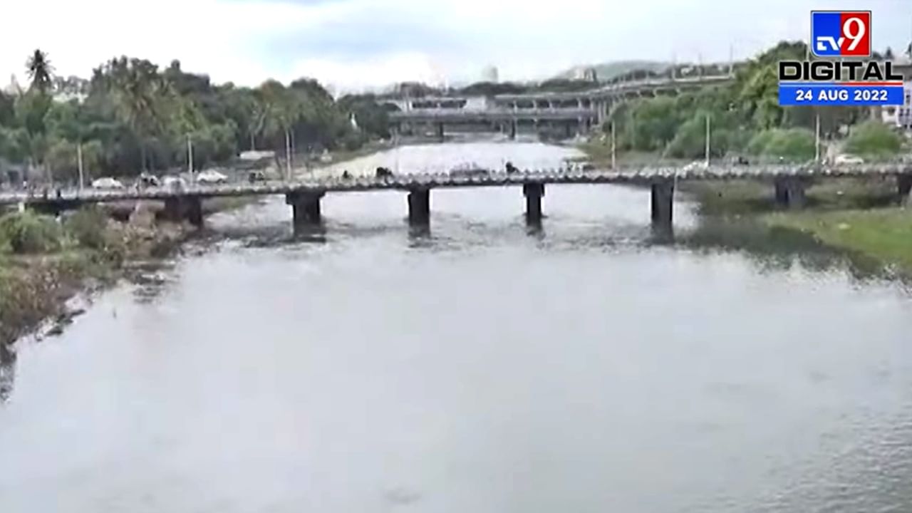 Pune rain : पुण्यात ढगाळ वातावरण आणि हलक्या स्वरुपाचा पाऊस बरसणार, हवामान विभागाचा अंदाज