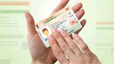 Aadhar Card News | आधार कार्डवरील फोटो नाही आवडला, मग फॉलो करा या सोप्या स्टेप्स आणि बदला तुमचा फोटो