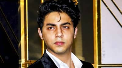 Aryan Khan drug case : आर्यन खान ड्रग्स प्रकरणाला नवं वळण, सरकारी वकिलानं दिला राजीनामा