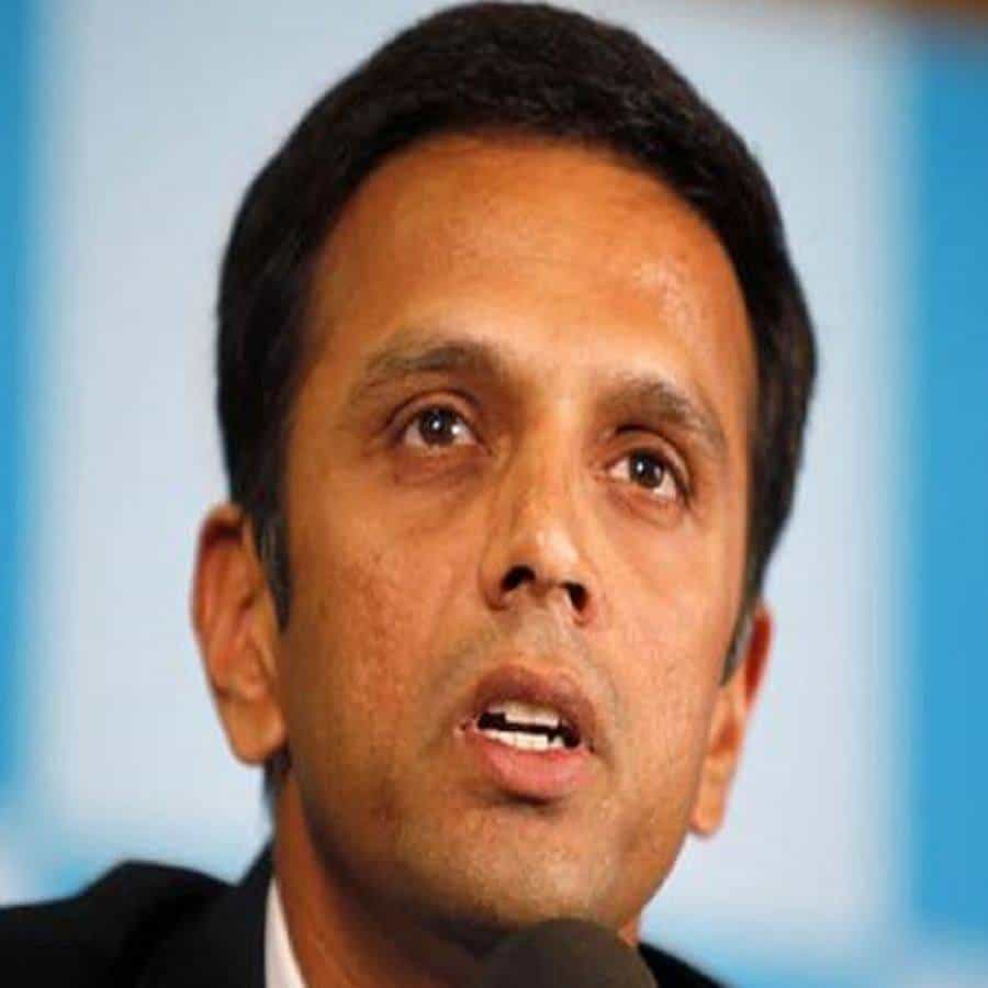 व्हीव्हीएस लक्ष्मण आशिया कप 2022 मध्ये राहुल द्रविडची जबाबदारी पार पाडणार आहे. 27 ऑगस्टपासून या स्पर्धेला सुरुवात होणार असून भारतीय संघ 28 ऑगस्टला पाकिस्तानविरुद्धच्या मोहिमेला सुरुवात करेल.