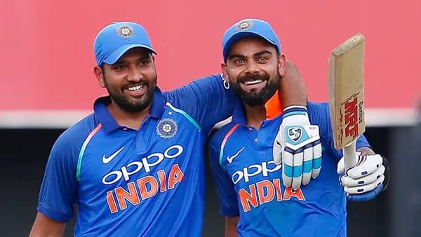 T20 WC: राहुल द्रविड, रोहित, विराटच्या विमानातल्या एका अनपेक्षित कृतीने जिंकली सगळ्यांची मन