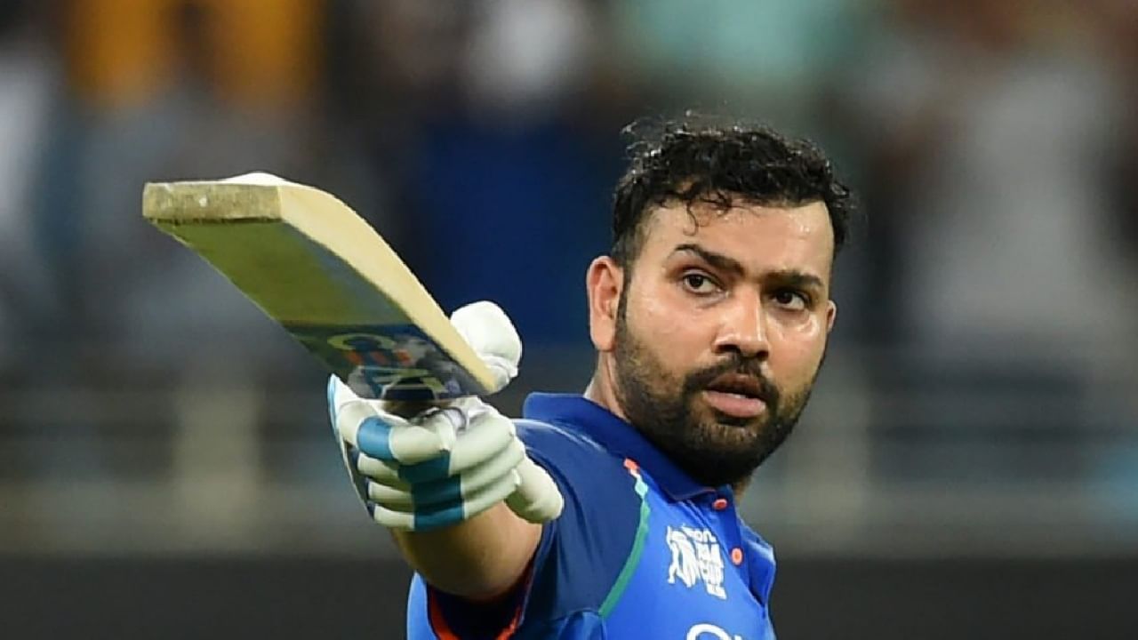 India Vs Pakistan : रोहित शर्मानं उकललं playing 11चं गूढ, पाकिस्तानही गोंधळात, प्लेइंग इलेव्हनमध्ये बदल? जाणून घ्या... India Vs Pakistan : रोहित शर्मानं उकललं playing 11चं गूढ, पाकिस्तानही गोंधळात, प्लेइंग इलेव्हनमध्ये बदल? जाणून घ्या...