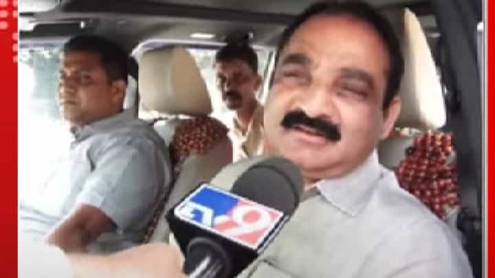 Makarand Patil | राष्ट्रवादीचे आमदार मकरंद पाटील मुख्यमंत्र्यांच्या भेटीला, मतदारसंघातील कामासाठी भेट Makarand Patil | राष्ट्रवादीचे आमदार मकरंद पाटील मुख्यमंत्र्यांच्या भेटीला, मतदारसंघातील कामासाठी भेट