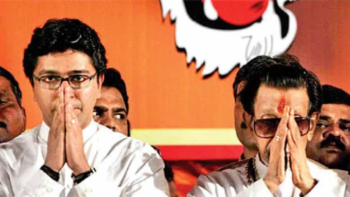 राजसाहेब, आपणही दसरा मेळावा घेऊ, बाळासाहेबांचा विचारांचा घेऊन पुढे जाऊ राजसाहेब, आपणही दसरा मेळावा घेऊ, बाळासाहेबांचा विचारांचा घेऊन पुढे जाऊ