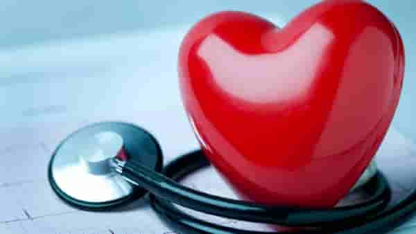 Health : सावधान ! तुम्हालाही श्वास घेण्यास वारंवार त्रास होत आहे का ? असू शकते हृदयविकाराच्या झटक्याचे लक्षण