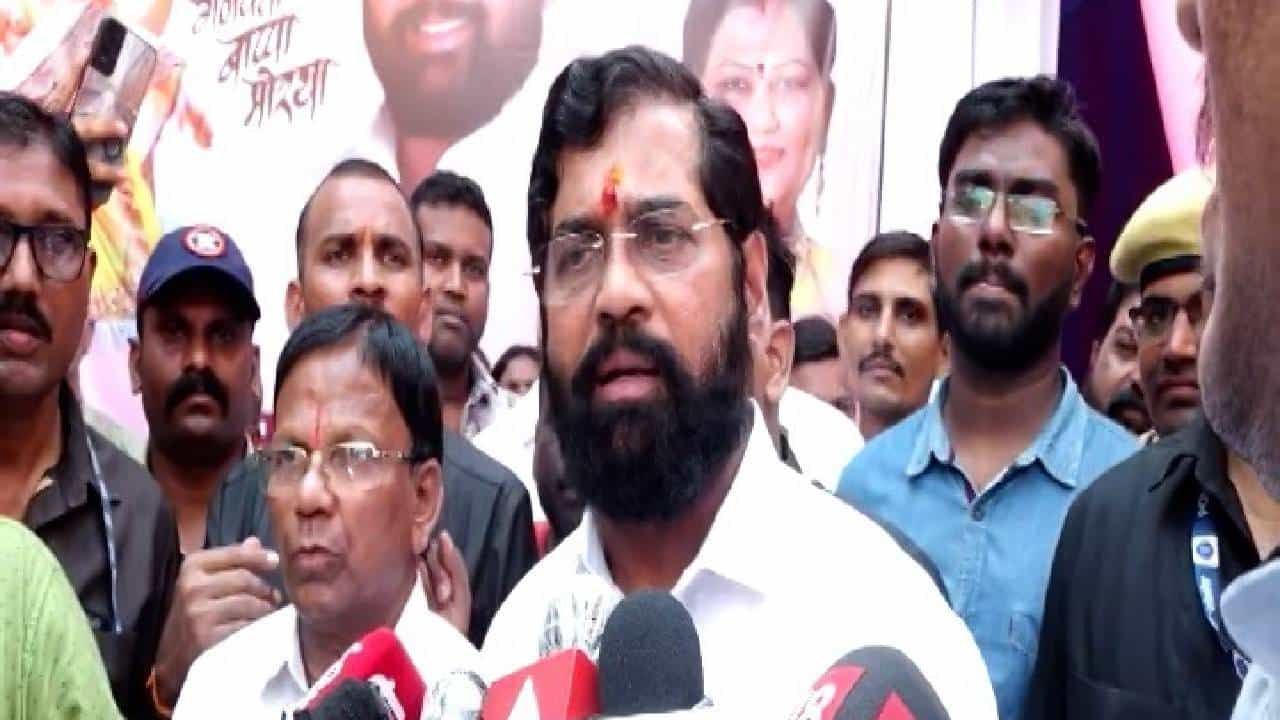 Eknath Shinde : 'सुरुवात कुणी विसरता कामा नये, माझी सुरुवात....' किसन नगर 3 मध्ये बाप्पाची पूजा केल्यानंतर मुख्यमंत्री एकनाथ शिंदे म्हणाले की,..