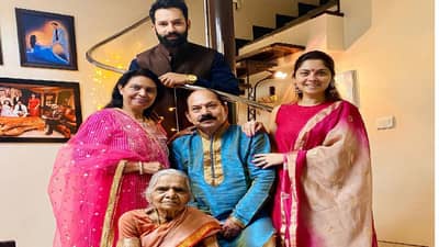 आजी म्हणाली होती, गणपती येईस्तोवर थांबते, सोनाली कुलकर्णीची भावूक पोस्ट...