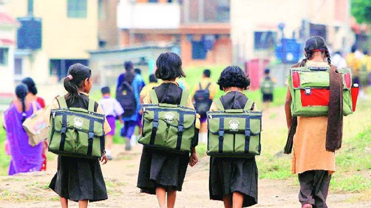 Aurangabad | शाळा सोडून कोण कोण मदरशात जातंय, यादी करा, औरंगाबादेत शिक्षणाधिकाऱ्यांचे आदेश, काय आहे नेमकं प्रकरण?