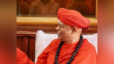 अल्पवयीन मुलींचे शोषण केल्याप्रकरणी कर्नाटकातील संताला अटक, आता जेलमधून हलवले हॉस्पिटलमध्ये