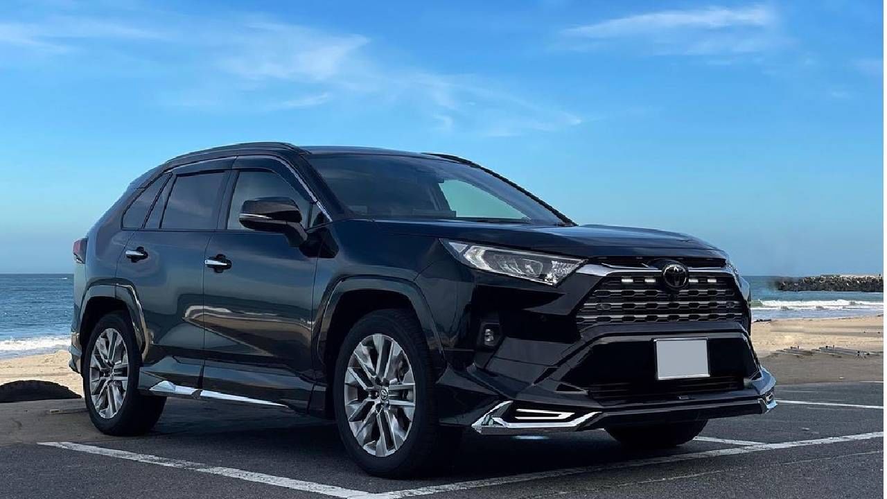 ‘These’ special features of Toyota Highrider made everyone crazy….  Which of these is your favorite?  |  Everyone waiting for Toyotas highrider but do you know about its more than 10 great features
