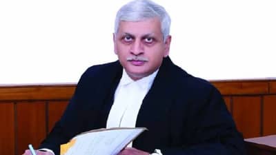 Chief Justice : नागपुरात सरन्यायाधीश लळीत झाले भावूक, छोट्या कार्यकाळासाठी दिला मोठा संदेश