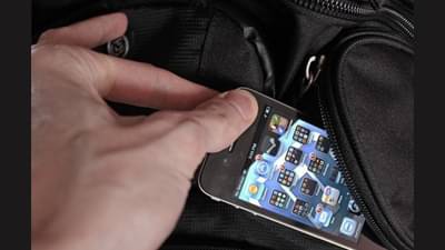 पुणेकरांनो मोबाईल सांभाळा; पाच दिवसात 500 मोबाईल चोरीला