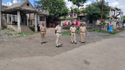 गाडी लावण्याच्या कारणातून वाद, दोन गटात तुंबळ हाणामारी; तीन गंभीर जखमी