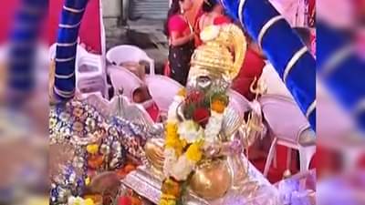 Pune Ganeshotsav : हा गणेशोत्सव आहे खास! पुण्यातल्या मंडळांनी दिले पर्यावरण, वाहतूक अन् सामाजिक विषयाचे संदेश