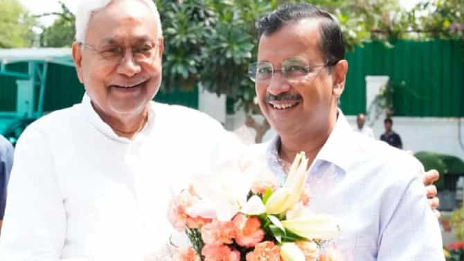 मोदी आणि काँग्रेसलाही पर्याय उभा राहतोय? विरोधकांची नावं गडद होतायत, 5 घडमोडी महत्त्वाच्या!
