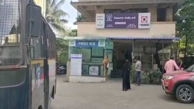 धक्कादायक ! स्वतःच्या हाताने जेवण घ्यायला सांगितल्याचा राग, मुलाकडून आई-वडिलांना बेदम मारहाण