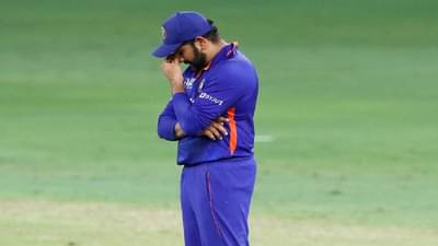 Asia Cup 2022 : भारतीय संघाची अंतिम फेरीची वाट बिकट, आजच्या मॅचनंतर असं असेल नव समीकरण