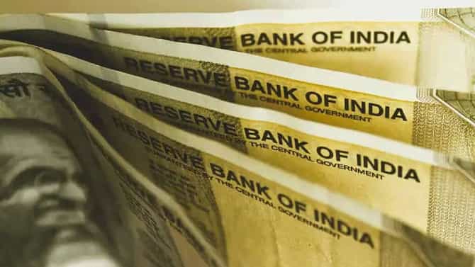7th Pay commission | केंद्रीय कर्मचाऱ्यांसाठी आनंदाची बातमी, या महिन्यात होणार चांदी