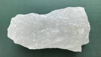 Astrology: तुरटीच्या या उपायांनी होईल संकटांचा नाश, कुटुंबातील कलह देखील संपतील