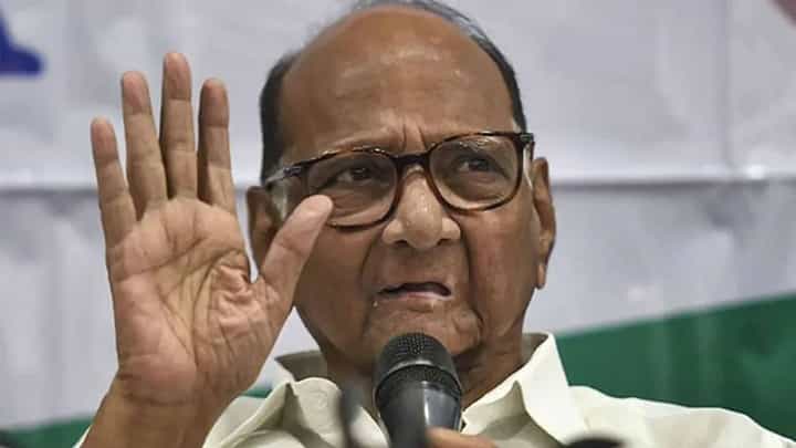 शिंदे गट की शिवसेना? दसरा मेळावा कोणाचा?; शरद पवार म्हणतात एकनाथ शिंदेंनाही अधिकार पण... शिंदे गट की शिवसेना? दसरा मेळावा कोणाचा?; शरद पवार म्हणतात एकनाथ शिंदेंनाही अधिकार पण...