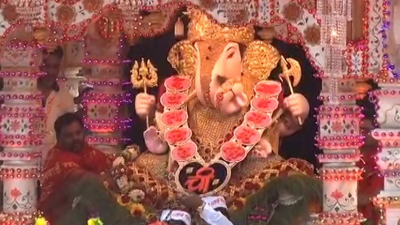 Shrimant Dagdusheth Halwai Ganapati Visarjan 2022: पुढच्या वर्षी लवकर या! श्रीमंत दगडूशेठ हलवाई गणपतीचं विसर्जन