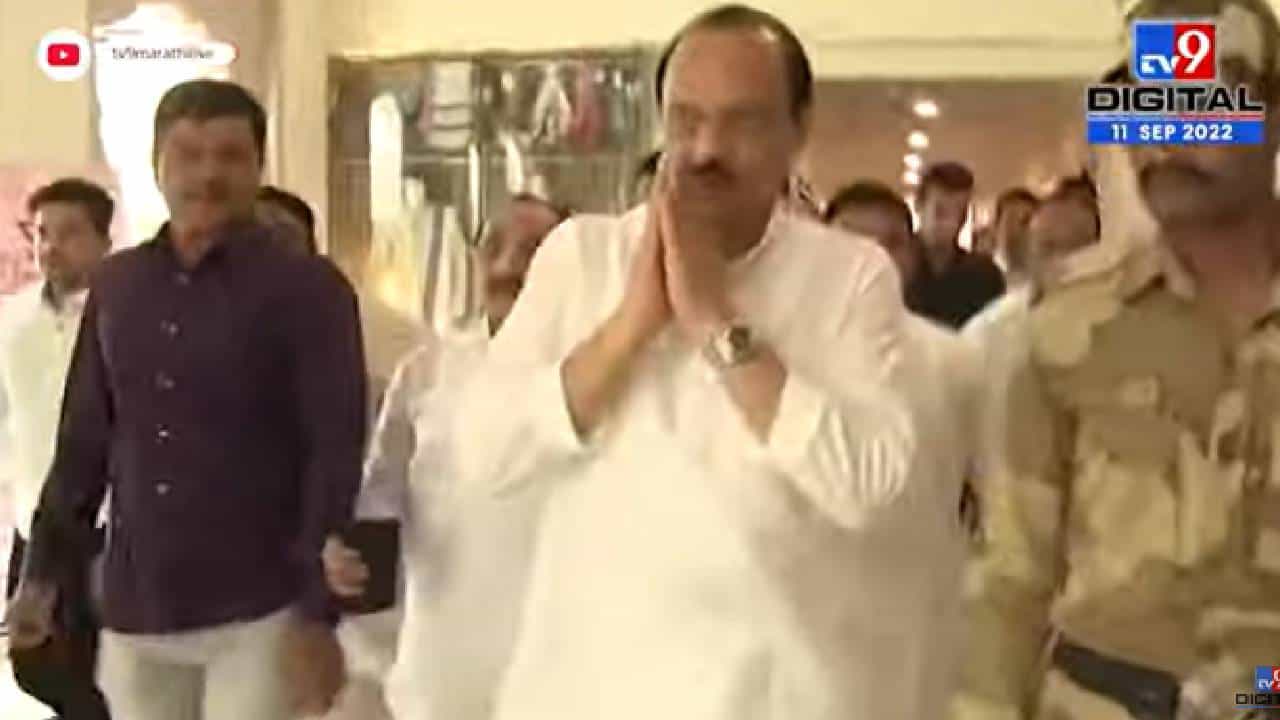 राजधानी दिल्लीत राष्ट्रवादीचं अधिवेशन, अजित पवार दाखल