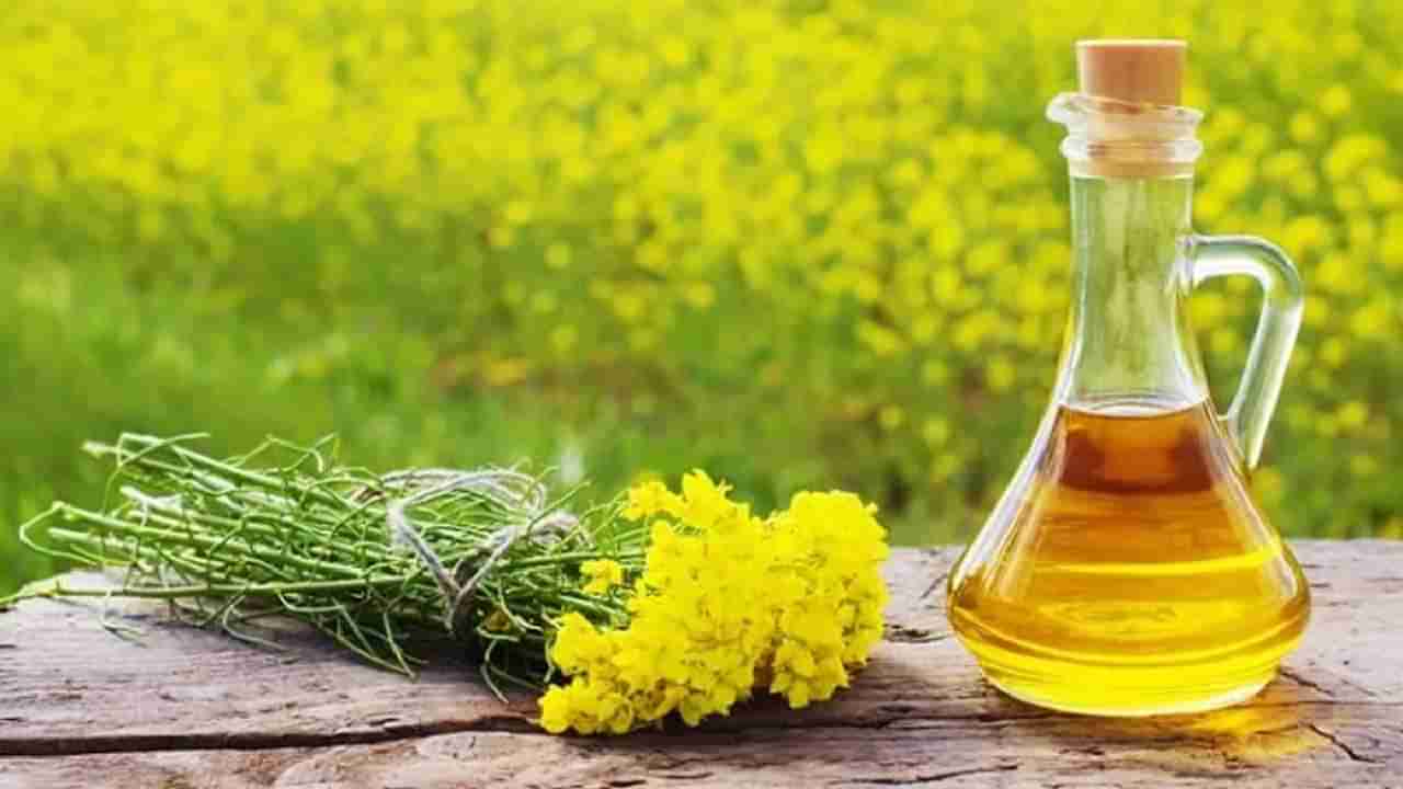 Mustard oil : तुम्हीही केसांसाठी ‘मोहरीचे तेल’ वापरता का? जाणून घ्या, त्याचे फायदे आणि तोटे !