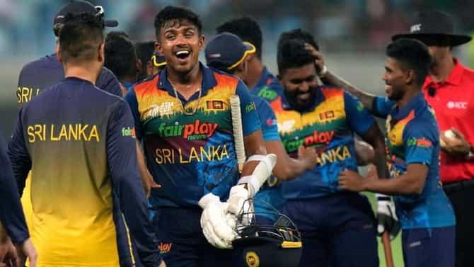 आशिया कप जिंकण्यासाठी CSK कडून श्रीलंकेला मदत, कॅप्टन शनाकानेच उघड केलं सिक्रेट