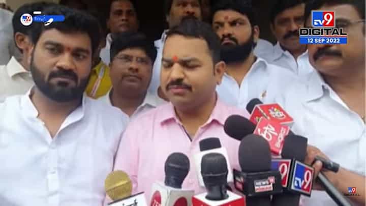 CM Eknath Shinde आणि Charity अंतर्गत नोंदणी हॉस्पिटल प्रशासनाची बैठक लावणार CM Eknath Shinde आणि Charity अंतर्गत नोंदणी हॉस्पिटल प्रशासनाची बैठक लावणार