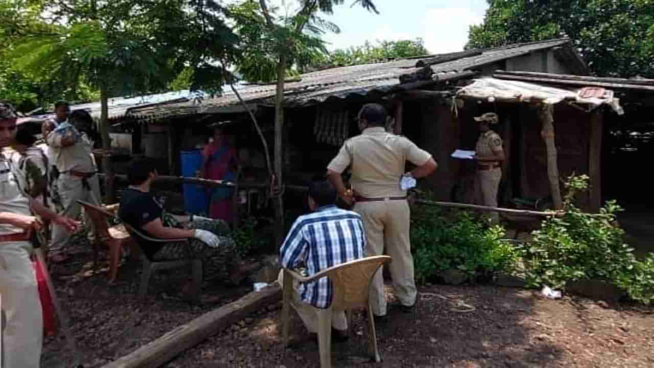 घरात गिधाड टांगले...गाण्याप्रमाणेच नवऱ्याने केला पराक्रम, आता खाणार जेलची हवा...