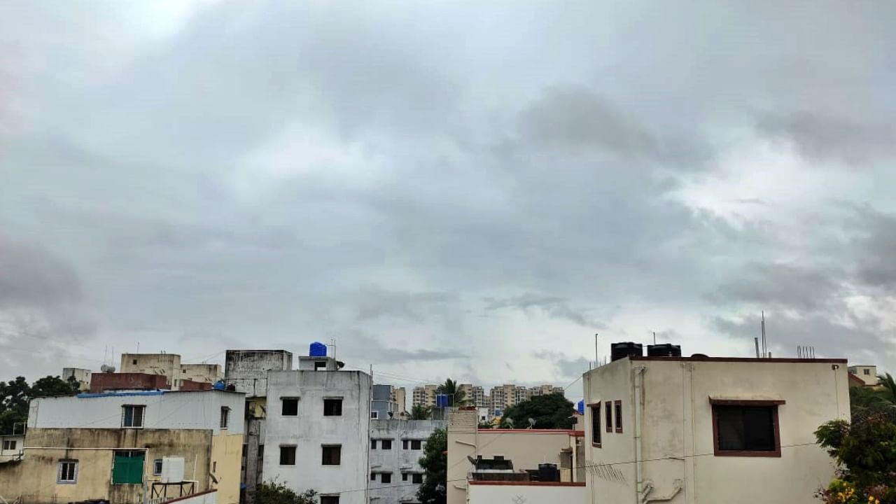 Pune rain : पुण्यात पावसाचा जोर राहणार कायम, ऑरेंज अलर्ट जारी करत हवामान विभागानं काय इशारा दिला? वाचा...